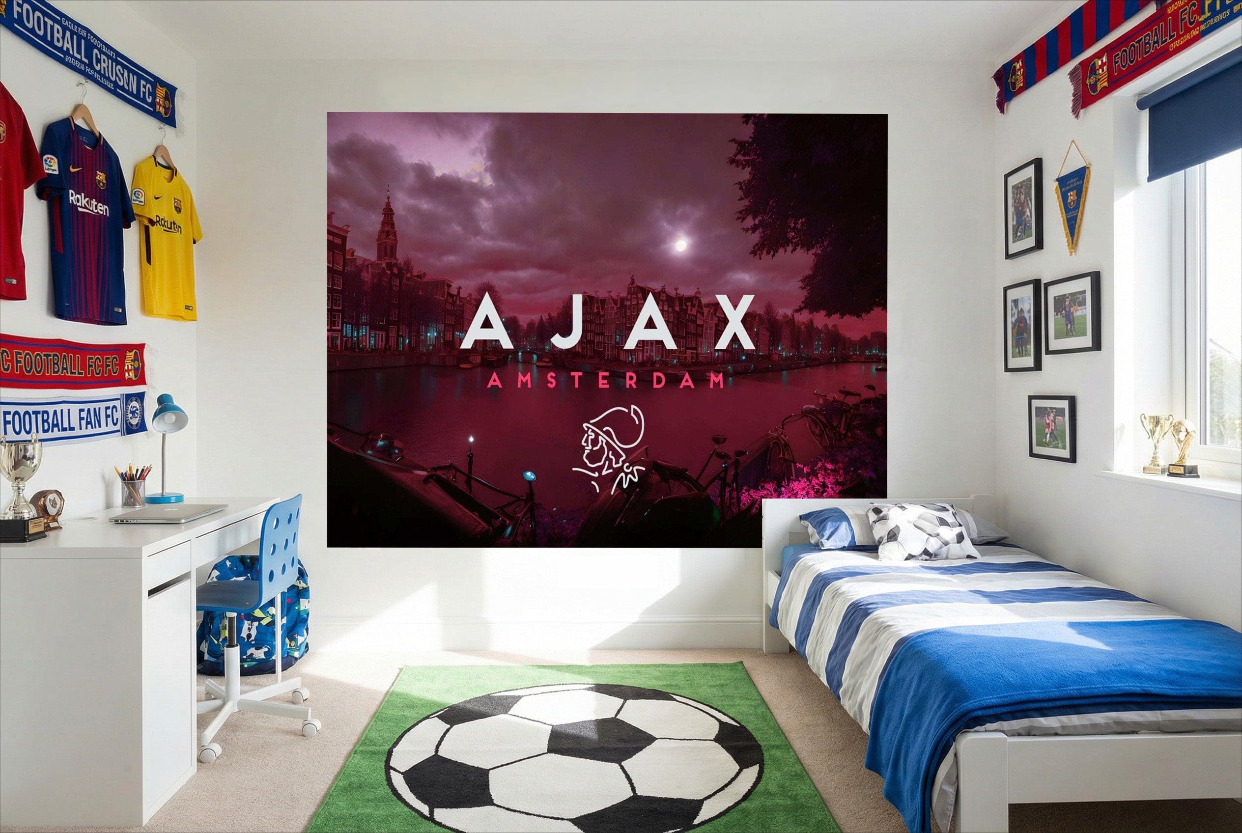 Papier peint ajax amsterdam vibrant violet et rose avec logo du club et lettrage blanc pour passion football