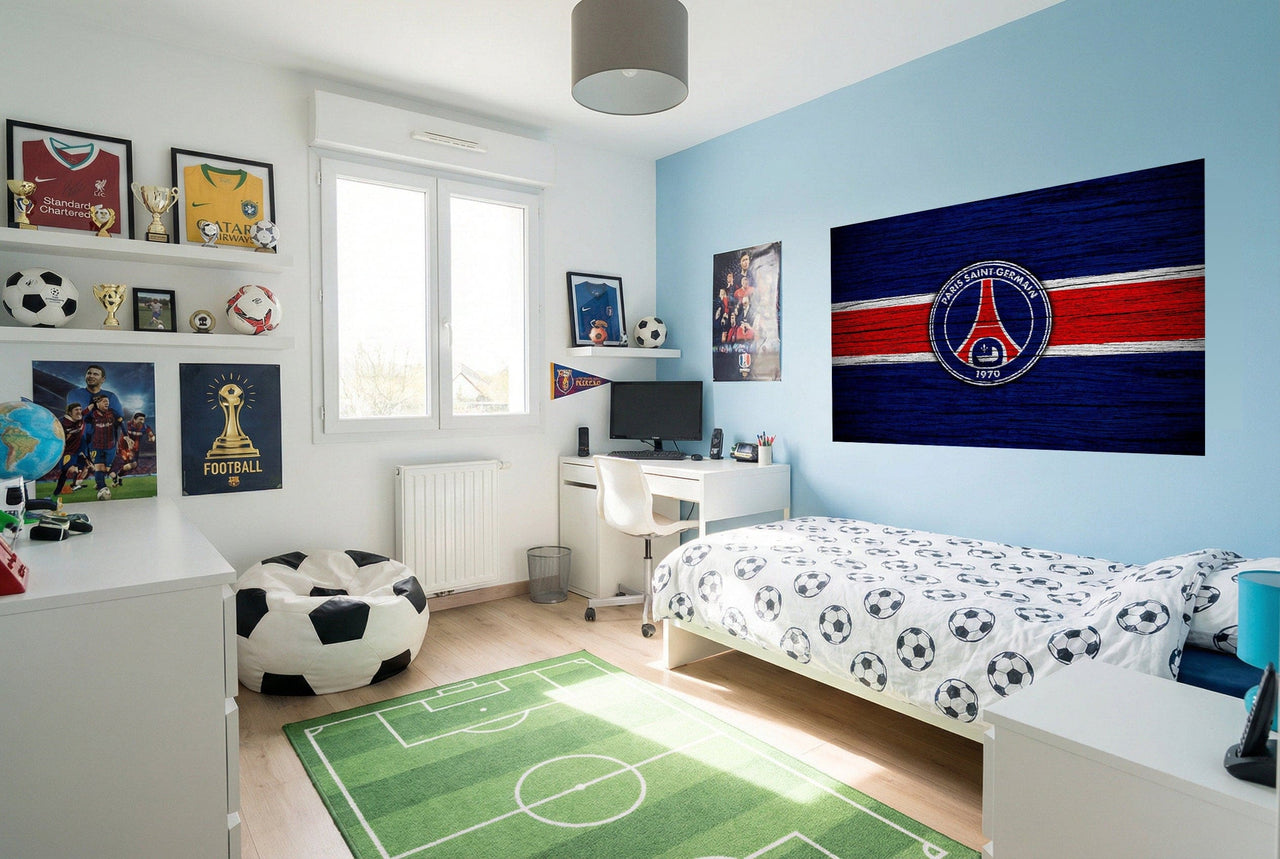 Papier peint psg avec rayures rouges et bleues et blason texturé effet bois pour déco football paris saint-germain