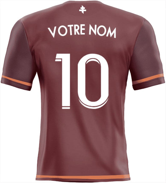 Maillot de football à manches courtes de couleur bordeaux avec ’10’’ dans le dos.