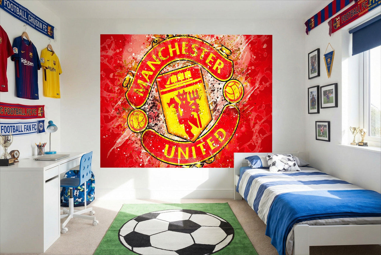 Papier peint manchester united rouge vif avec logo or et effets éclaboussures pour fan de football manchester united